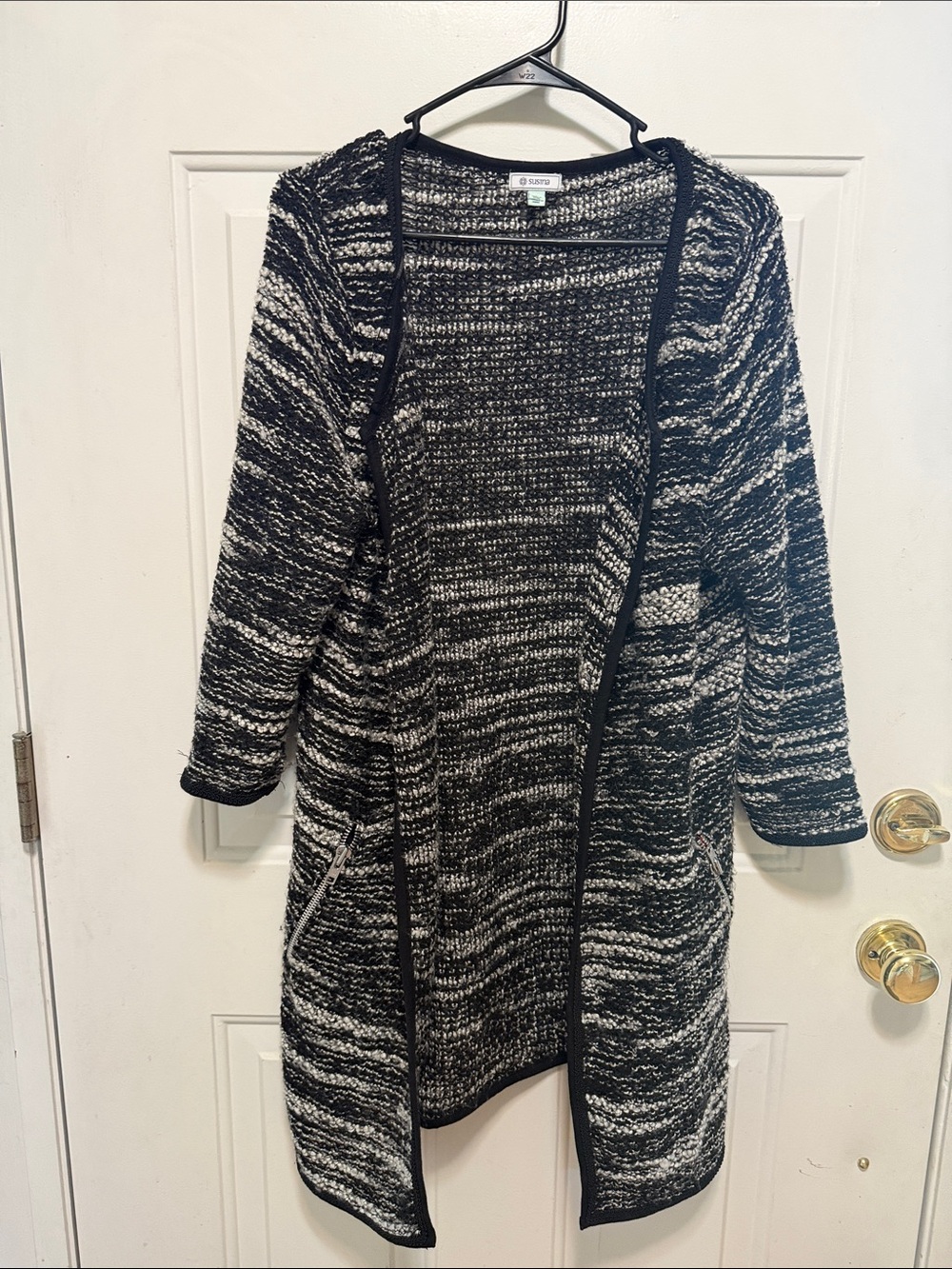 Susina Black & White Marled Open Cardigan with Zip Pocket